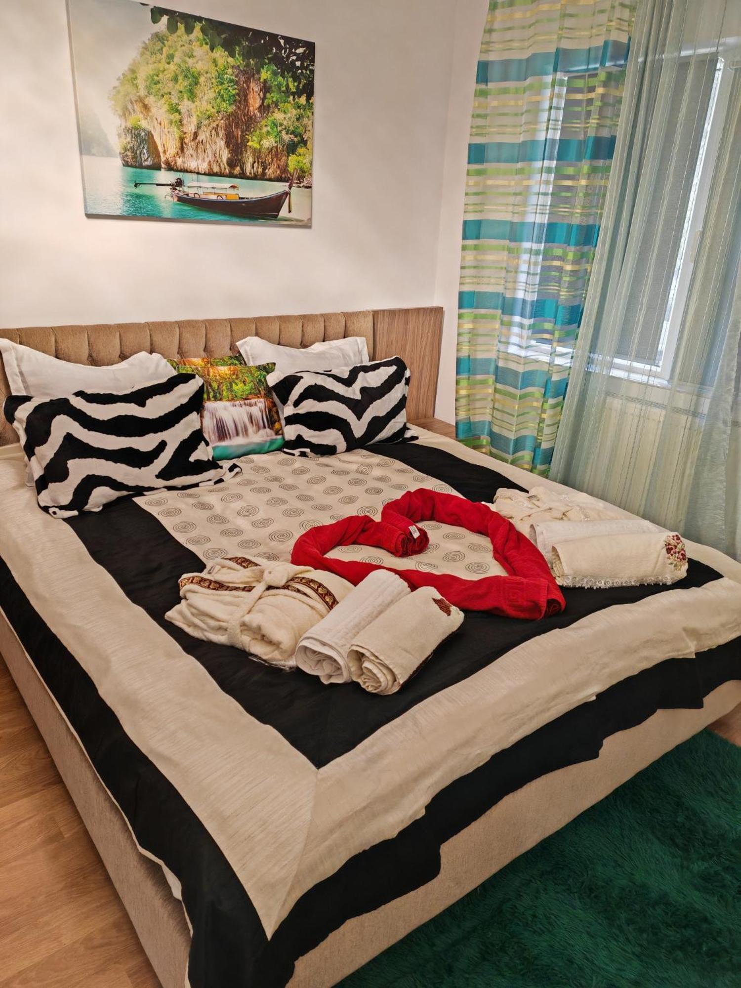 Mony Apartaments Roman Eksteriør billede